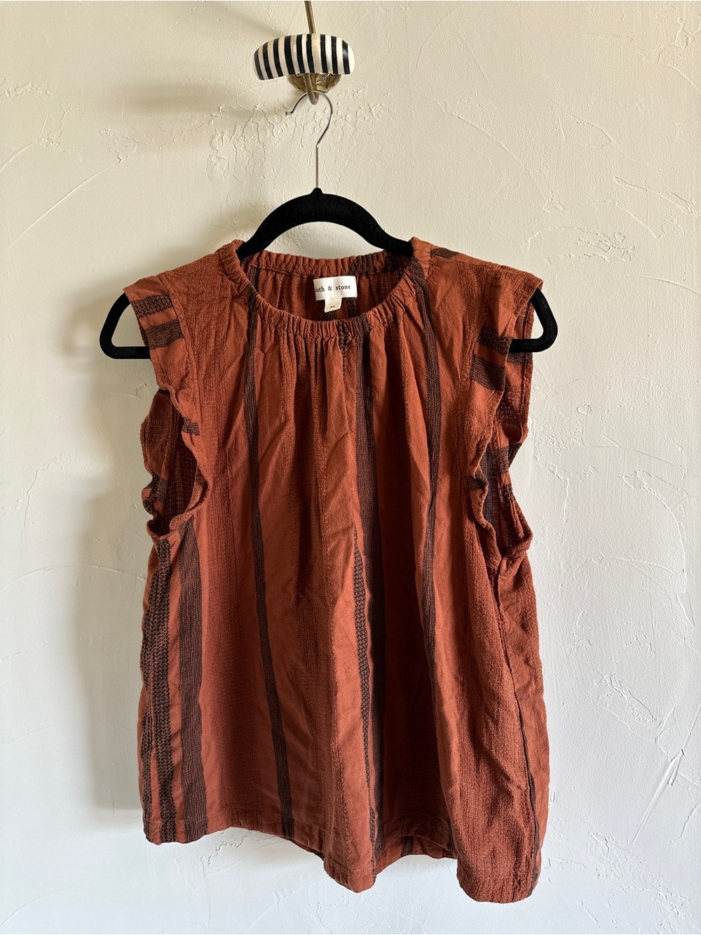 cloth & stone Rust Striped Ruffle Sleeve Tank
